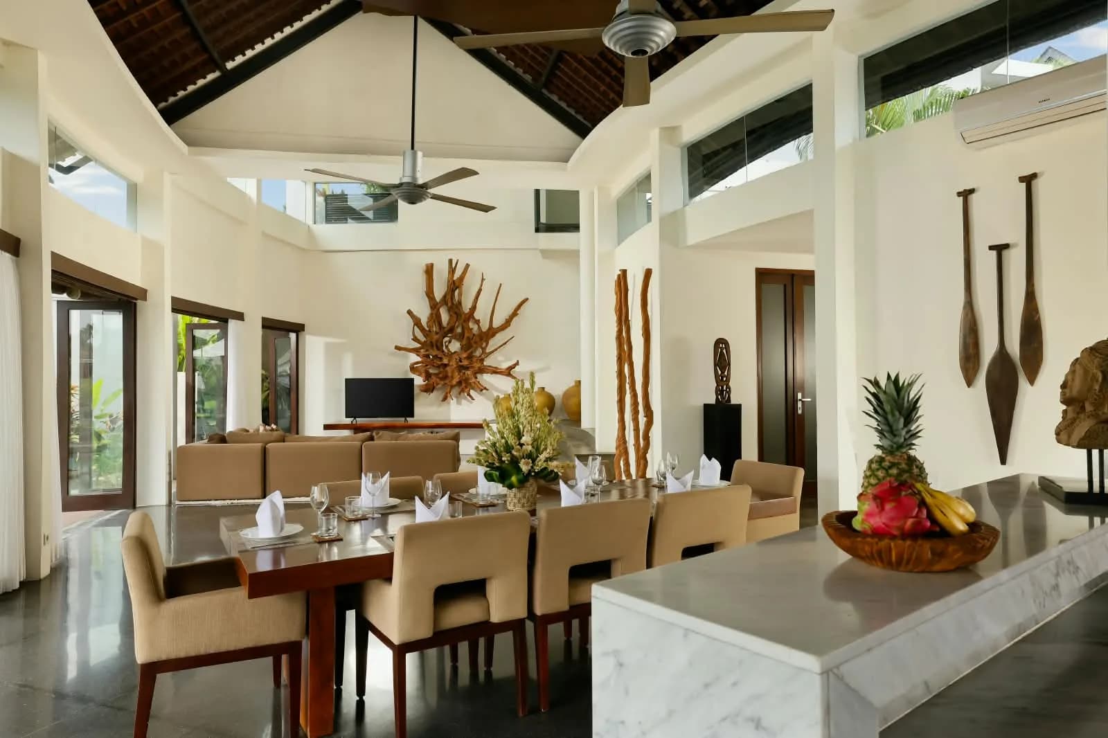 Villa Oshra